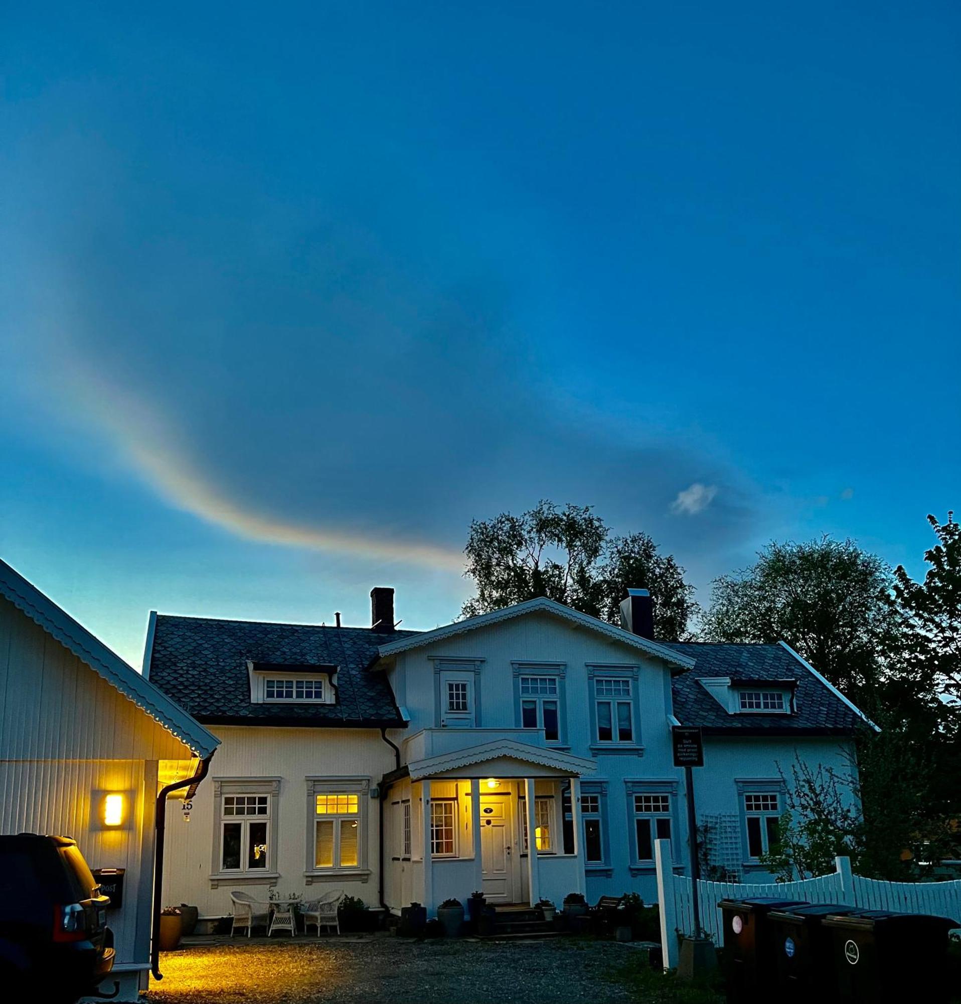 Bo I Historisk Bygning, Kort Vei Til Sentrum ทรอนด์เฮม ภายนอก รูปภาพ